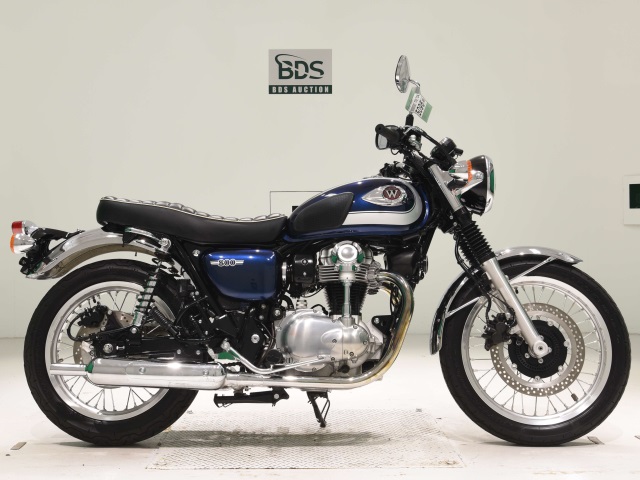 Kawasaki W800 2021