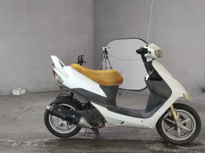 Suzuki SEPIA ZZ