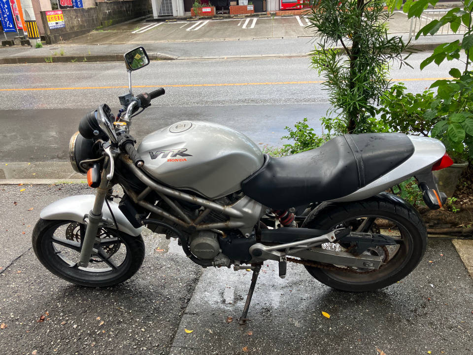 Honda VTR250 1998