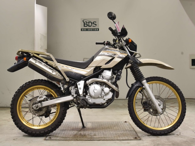 Yamaha SEROW XT250 2014