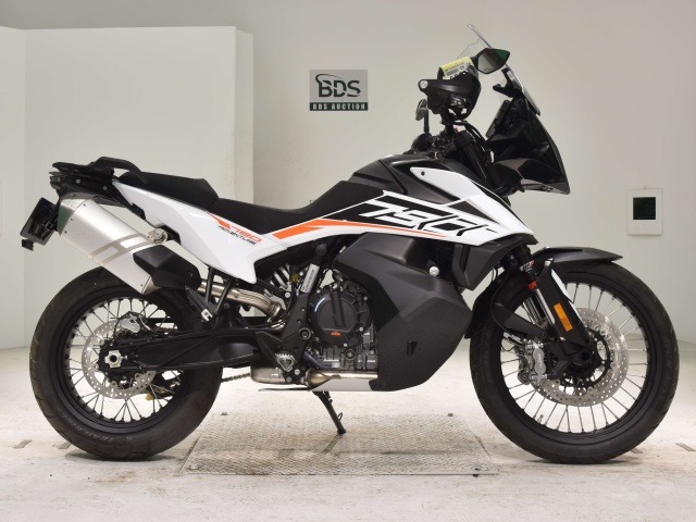 KTM 790 ADVENTURE 2024