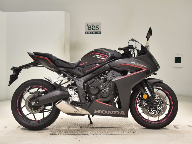 Honda CBR650F 2025