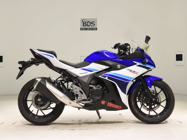 Suzuki GSX250R
