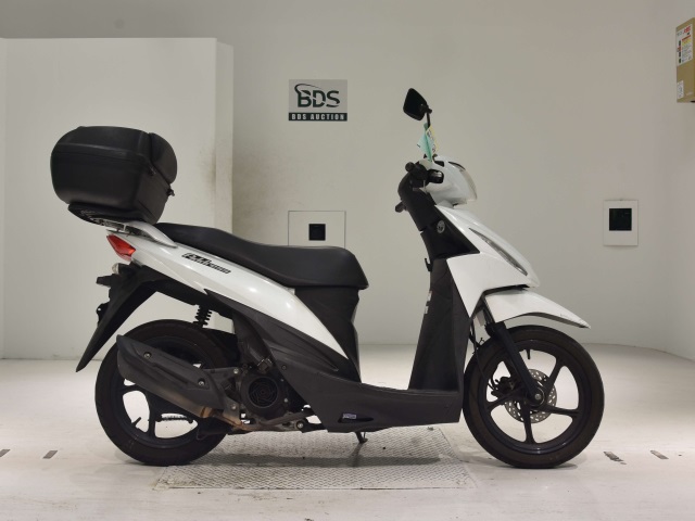 Suzuki ADDRESS V110