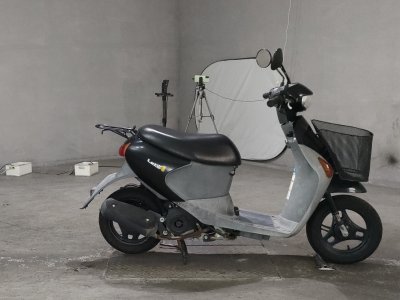 Suzuki LETS4