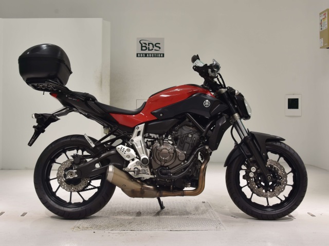Yamaha MT-07 2015