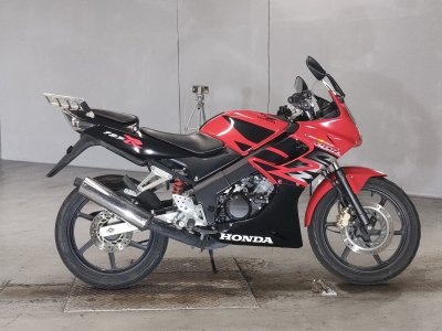 Honda CBR150R 2005