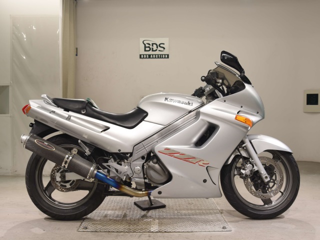 Kawasaki ZZ-R250 2002