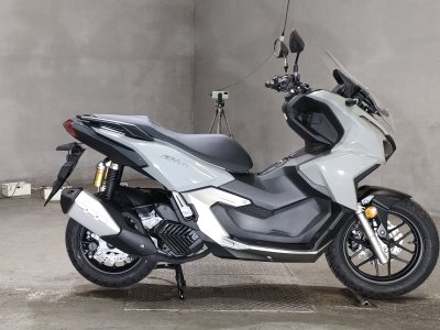 Honda ADV 160 2025