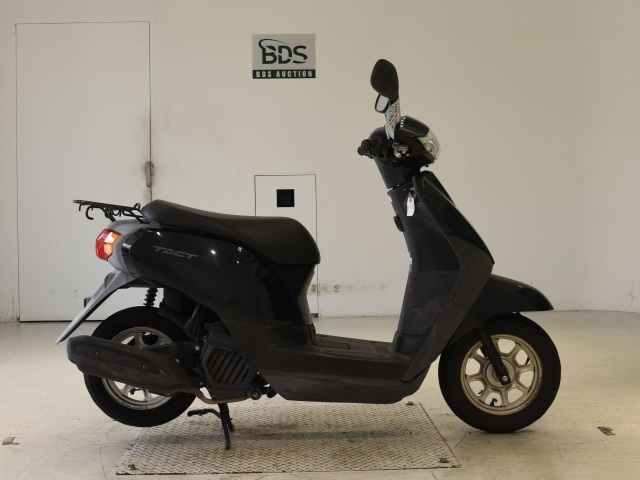 Honda TACT-4 BASIC 2015