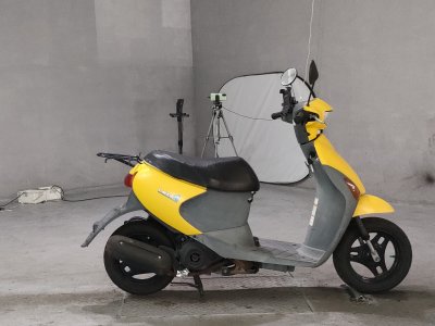 Suzuki LETS4