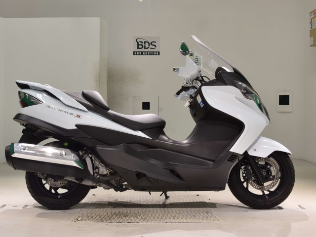 Suzuki SKYWAVE 250S
