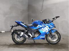 Suzuki GIXXER250SF