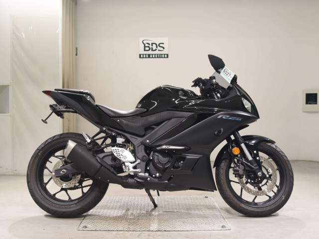 Yamaha YZF-R25A 2022