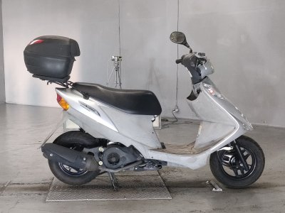Suzuki ADDRESS V125