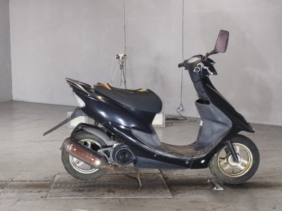 Honda DIO 2000