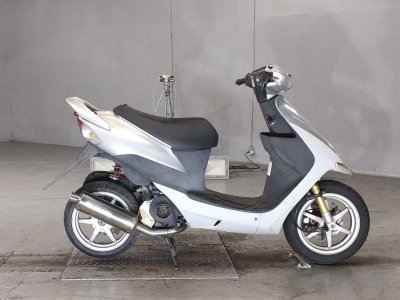 Suzuki SEPIA ZZ