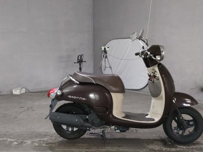 Honda GIORNO 2011