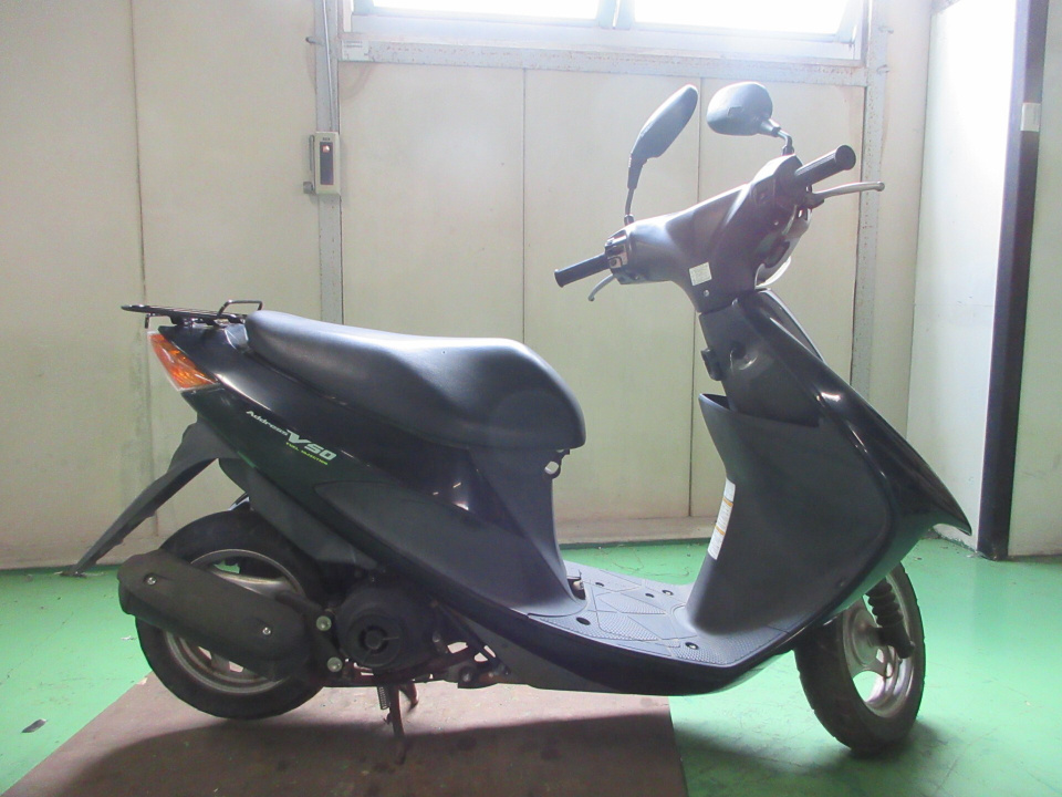 Suzuki ADDRESS V50