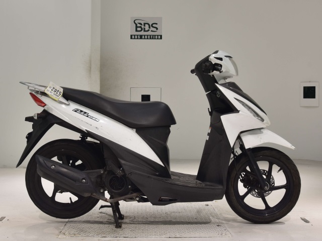 Suzuki ADDRESS V110