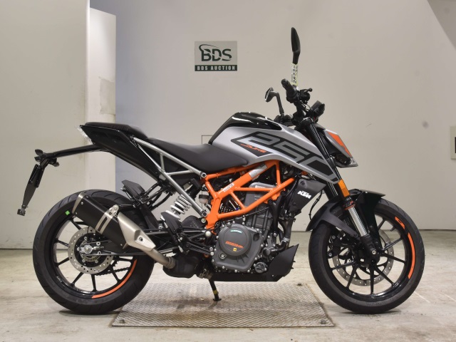 KTM 250 DUKE 2022