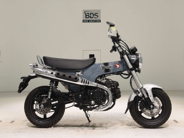 Honda DAX125 2023