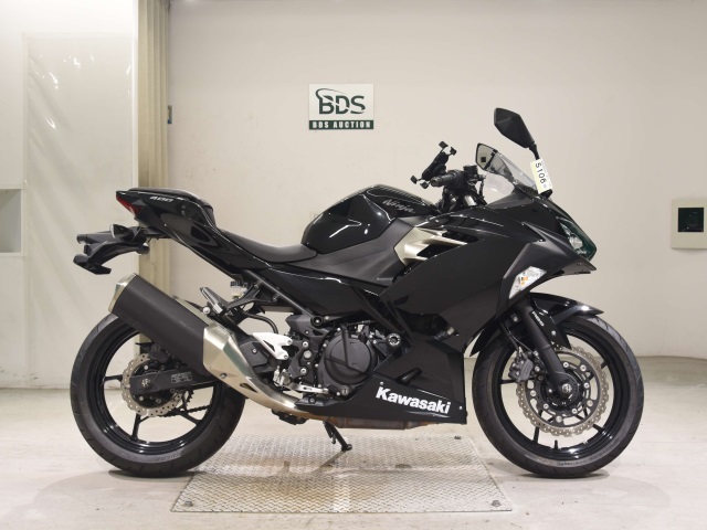 Kawasaki NINJA400 2018