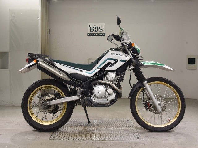 Yamaha SEROW XT250 2006