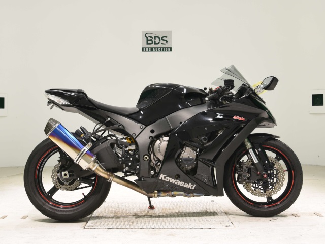 Kawasaki NINJA ZX-10R 2011