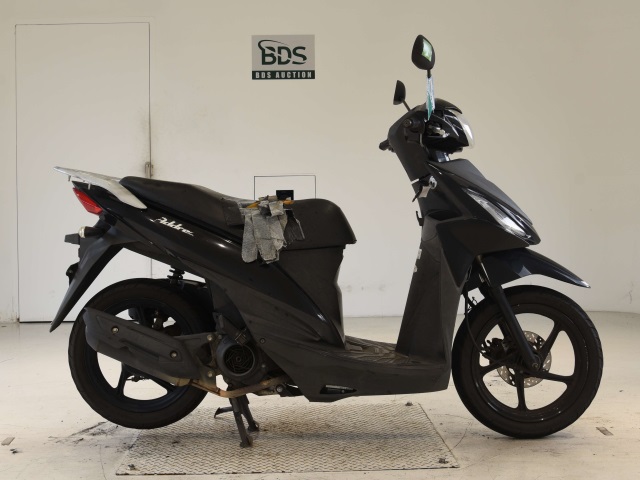 Suzuki ADDRESS V110