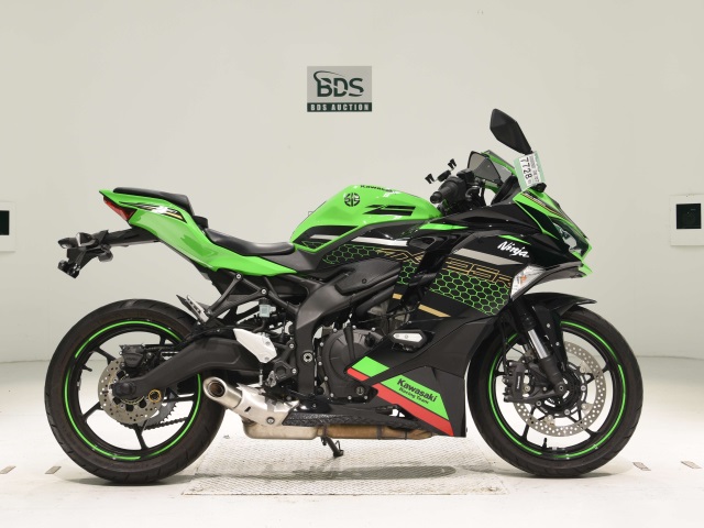 Kawasaki NINJA ZX-25R 2021