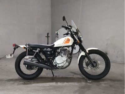 Suzuki GRASSTRACKER BIGBOY 2012