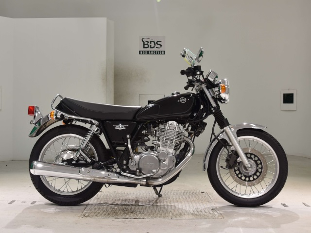 Yamaha SR400 2018