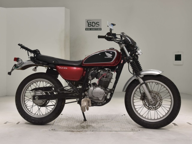 Honda CB223S 2008