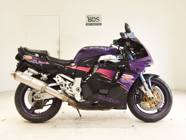 Suzuki GSX-R750