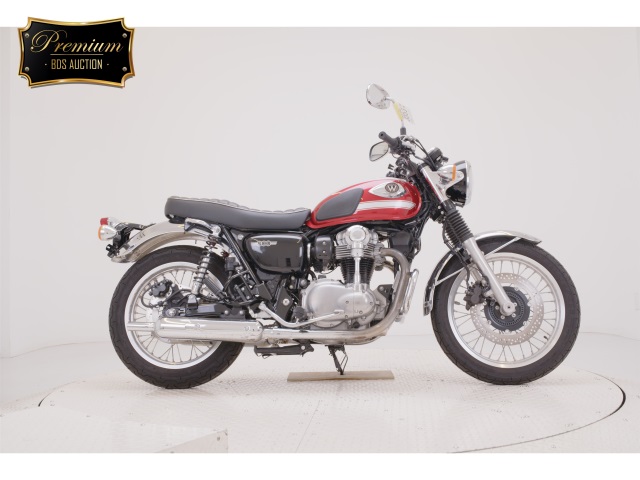 Kawasaki W800 2022