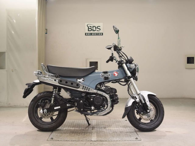 Honda DAX125 2022