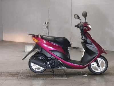 Suzuki ADDRESS V50