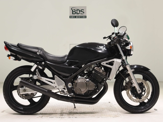 Kawasaki BALIUS ZR250 2005
