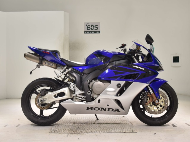 Honda CBR1000RR 2005