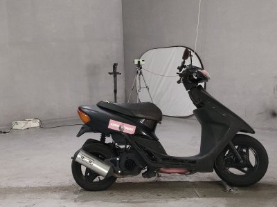 Honda DIO 2000