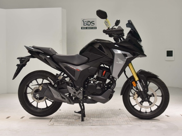 Honda CB200XA 2021