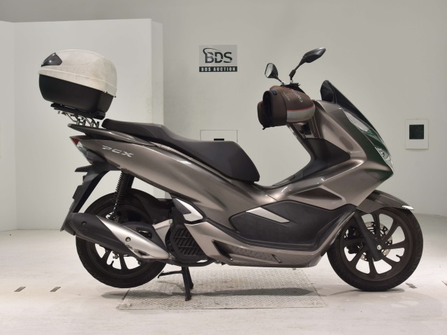 Honda PCX125-3 2018