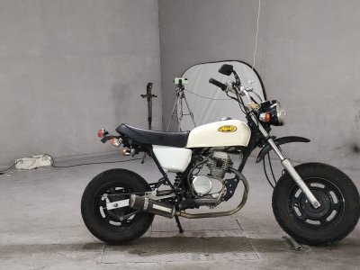 Honda APE50 2002