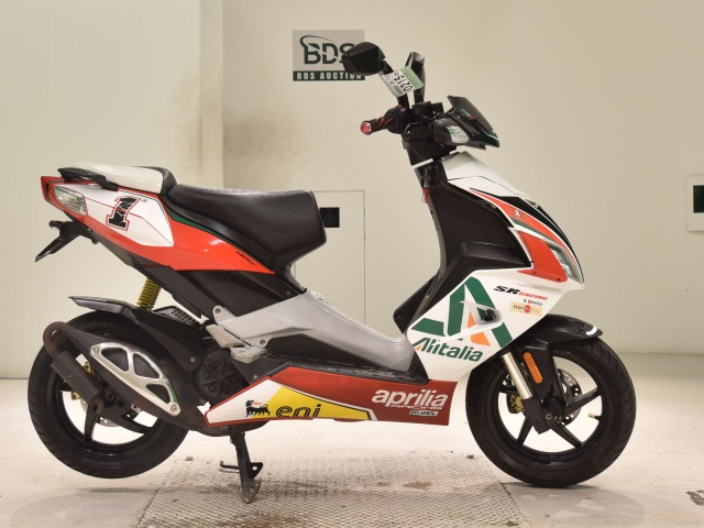 Aprilia SR50 2012