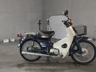 Honda SUPER CUB90 2005