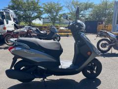 Yamaha AXIS Z 2022