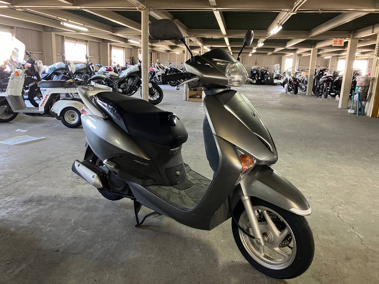 Honda LEAD110 2009