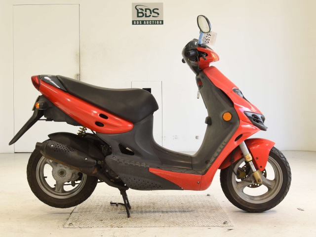 Yamaha MATE 2006