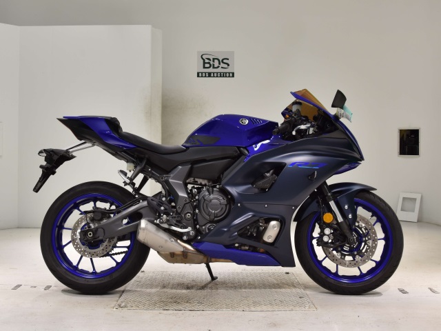 Yamaha YZF-R7 2022